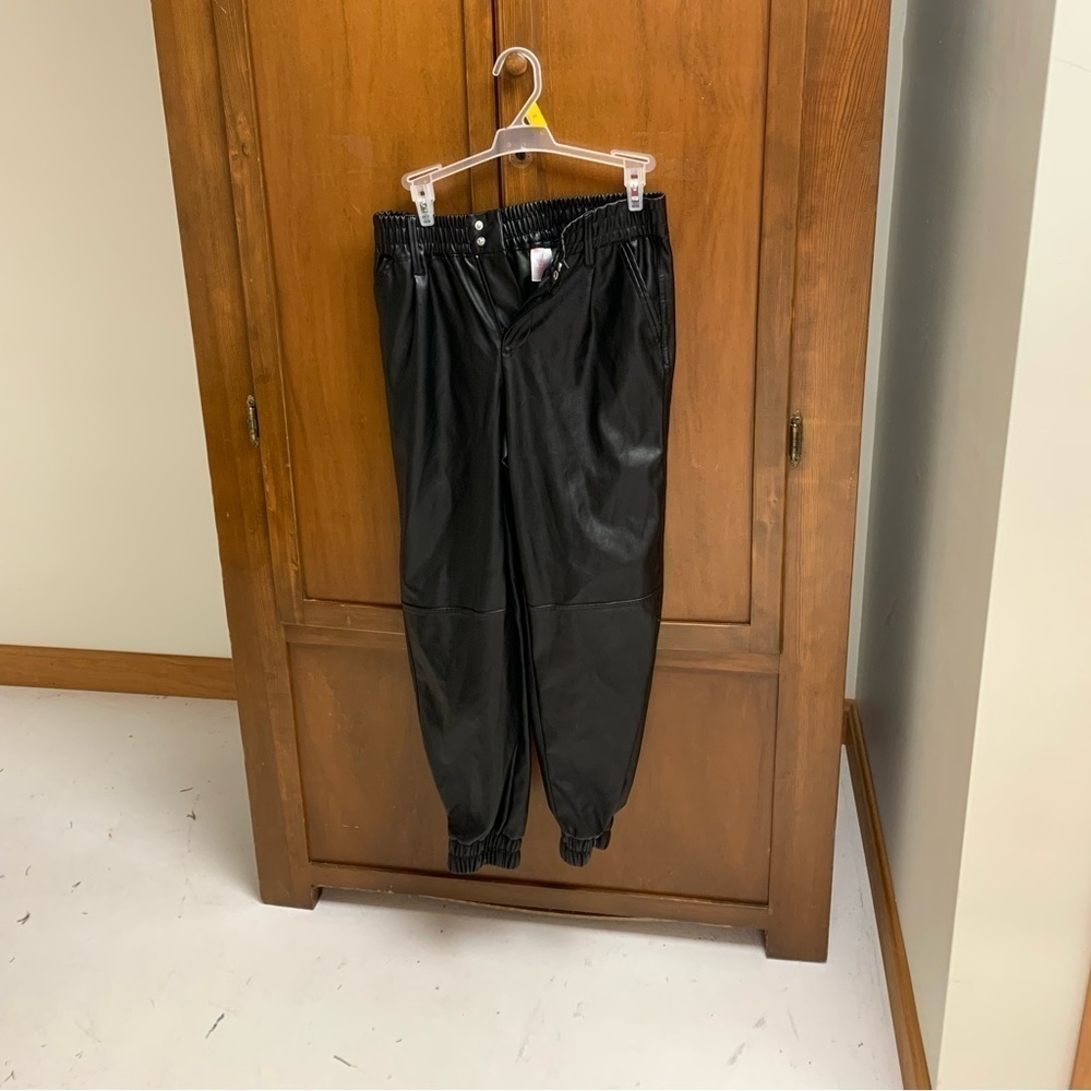 No-Bo black vegan leather cargo joggers track pants 3 juniors 25in inseam